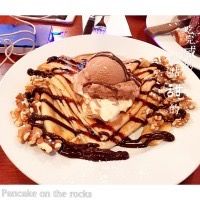 -Pancakes on the rocks(Darling Harbour)
