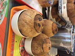 -海口骑楼小吃街