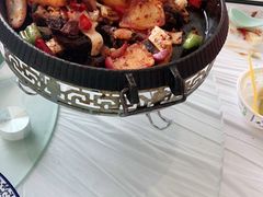 -撒拉人家.酸菜牦牛肉火锅