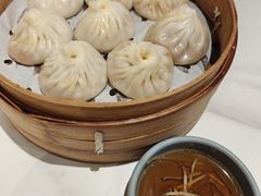 -馋三尺蟹粉小笼(人民广场店)