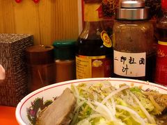 二郎系拉面-拉面莊夢語＆中华料理八椿