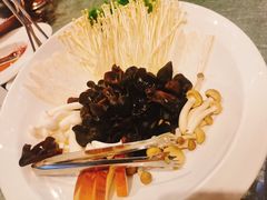 什菇拼盘-爱丽格斯火锅(东岸国际店)