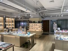 -鲸渝眼镜·浅目视光(春熙路店)