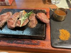 -一沙一城·岩烤牛扒(深圳首店)