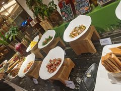 -东方红海鲜百汇(国际大厦店)