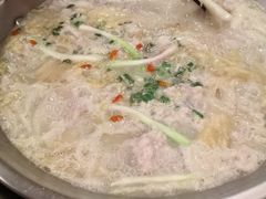 -老来福·非遗酸汤兔(凯旋路店)