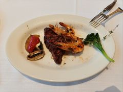 -马克西姆俄罗斯餐厅(通亚街店)