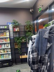 -藤野造型烫染·漂发