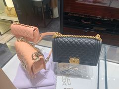 -CHANEL(恒隆广场店)