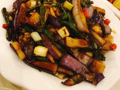 -鑫巴蜀小镇 · 水煮鱼专研店(玉桥店)