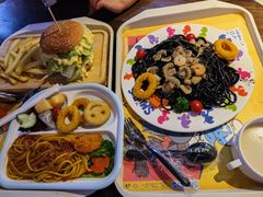 -蓝精灵乐园·世茂精灵之城主题乐园