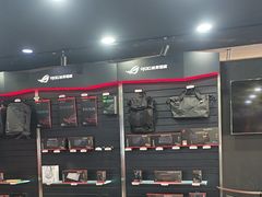 -ROG玩家国度(烟台众诚店)