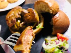 -HIGH FIVE哈福手工汉堡(桂林路店)