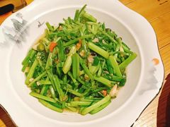 -寻钵记民菜馆·正宗常德钵子菜(滨湖路店)