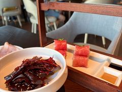 -深圳国际会展中心希尔顿酒店(前海华发冰雪世界店)