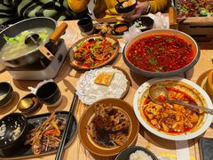 -川堂风·跷脚牛肉·乐山爆炒(宝山日月光店)