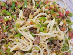 -歹歹的加个面过油肉拌面
