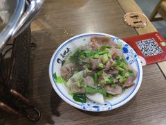 -肖四女乐山跷脚牛肉(世博源店)