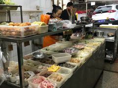 -陆师傅砂锅烫菜(圆通街店)