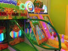 -汤姆熊欢乐世界(红博会展购物广场店)