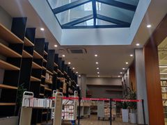 -朝阳区图书馆(小庄店)