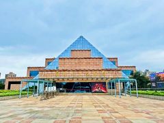 -上海市龙华烈士陵园