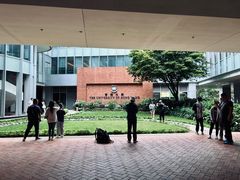 -香港大学
