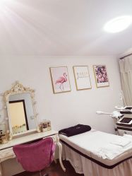 -美肤盾祛痘·问题肌头疗管理中心