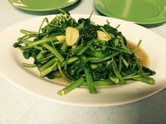 -明记烧鱼美味店