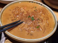 阿婆烧的手工苕粉-吃饭皇帝大(解放西路店)