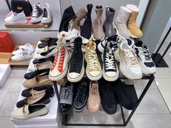 -BeLLE 百丽(凯德闵行商业中心店)