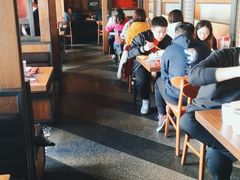 大堂-辣尚瘾·烤鱼·新川菜(交大直营店)