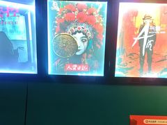 -荒岛实景沉浸密室(江汉路1店)