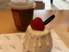 -LANLIZI BAKERY(COSMO店)
