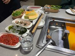 -海底捞火锅(新松江路生日主题店)