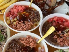 -大众跷脚牛肉馆·非遗传承单位(峨眉山店)