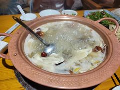 -民食香·腊排骨野生菌美食(木府店)