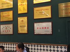 -胡须佬鸡煲四季火锅店(石厦西村直营店)