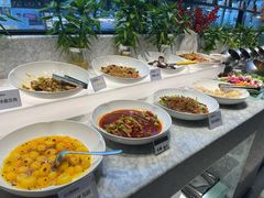 -川骄海鲜自助(王府井奥莱UP TOWN店原世界之花店)
