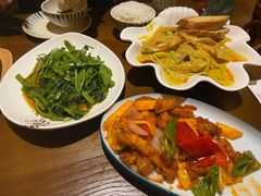 -泰堤坊(淡水体育馆店)