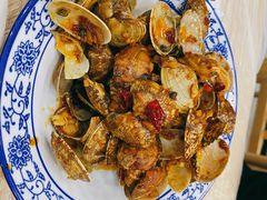 -江城燕子大排档(江汉路步行街店)