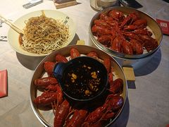 -巴厘龙虾·榜首油焖大虾(音乐学院·沿江酒馆店)