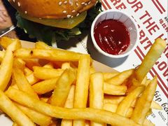 -The Habit Burger Grill 哈比特汉堡(复兴soho店)