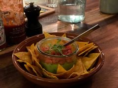 牛油果玉米片-RAC BAR(安福路店)