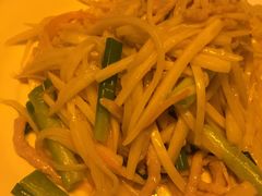 茭白炒肉丝-民间瓦缸煨汤館(嵩山路店)