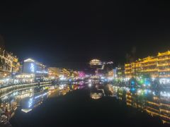 -天下凤凰大酒店