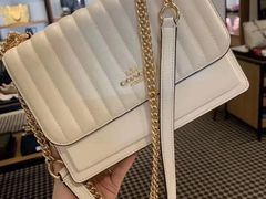 -COACH蔻驰(赛特奥特莱斯店)