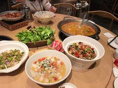 -老凯俚酸汤鱼(多彩城店)