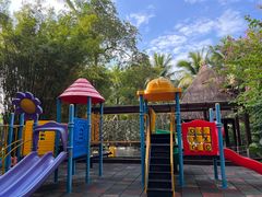 -三亚湾海居铂尔曼度假酒店