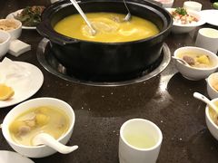 -蜀中吴养生板栗鸡(会展店)